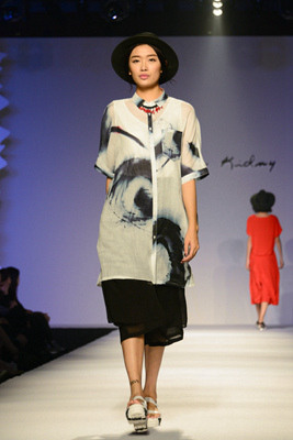 迪斯廷&middot;凯 distin kidny-艺术女装2016夏新品发布会暨迪凯服饰五周年庆典感恩答谢晚宴